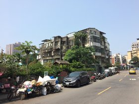 IMG_1975.JPG